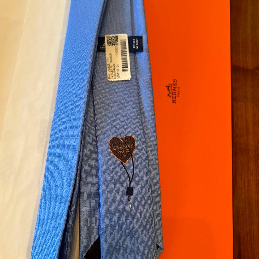 HERMES ライトブルー ネクタイ　新品未使用タグ付き