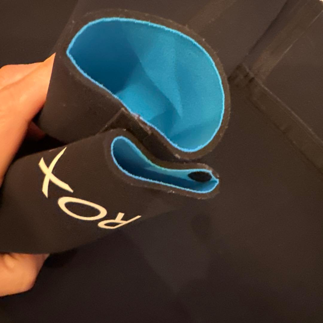 ROXY ブラック ドライスーツ超美品 Mサイズ