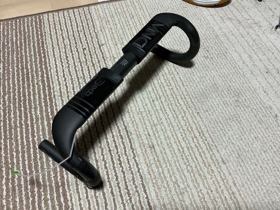 deda Vinci シャロー カーボンハンドル