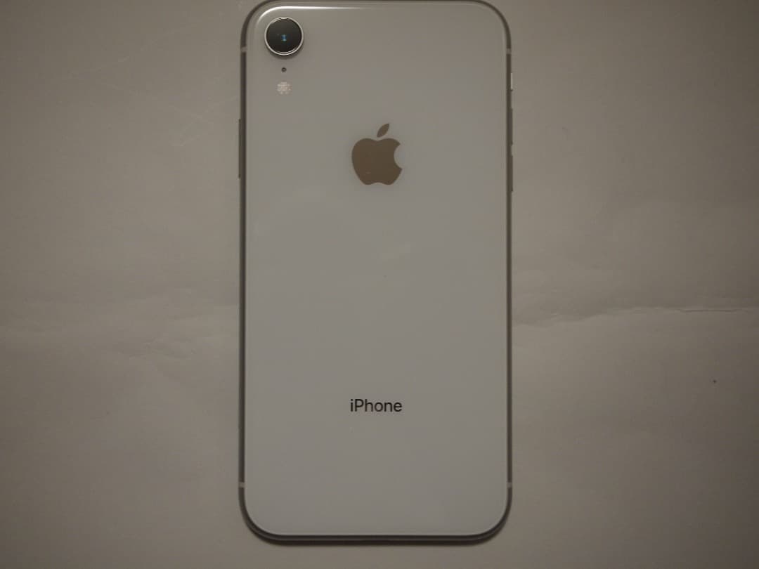 iPhone XR 64GB SIMフリー