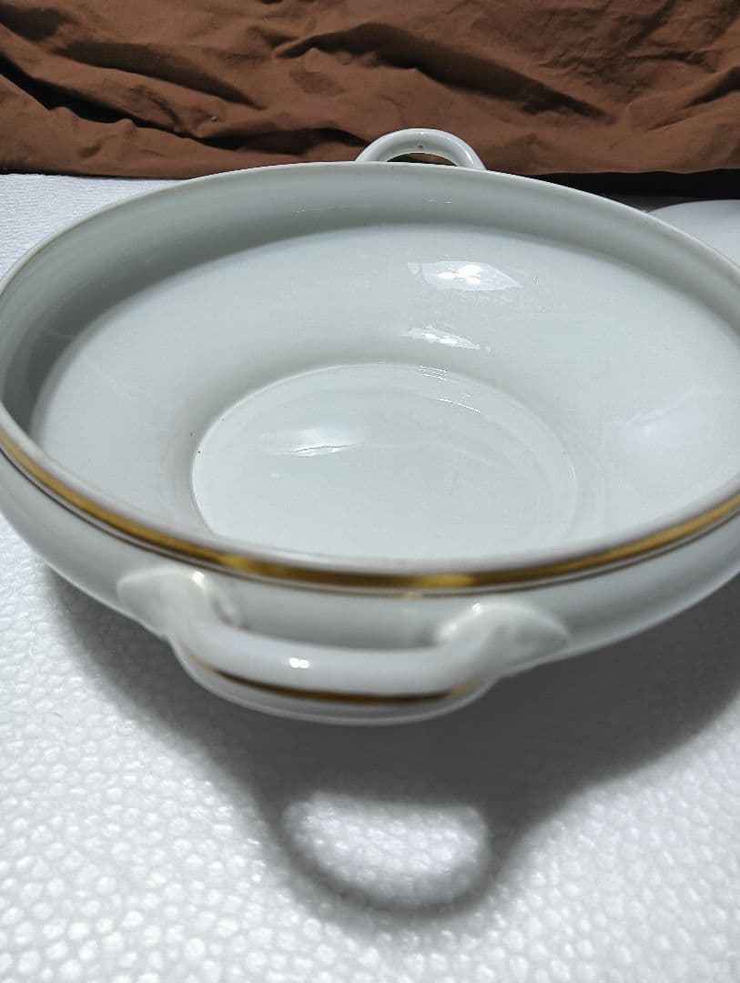 李朝家紋入りスープ皿