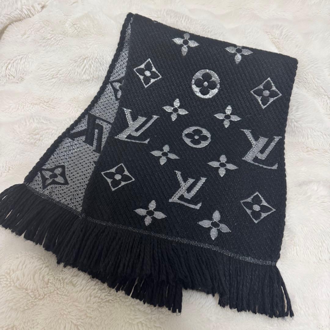 【値下げ】美品 ルイヴィトン エシャルプ ロゴマニア シャイン マフラー