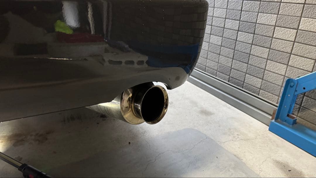 本日21時まで　ハイエース　エムテクノ　スーパーサウンドシステム　マフラー　2L