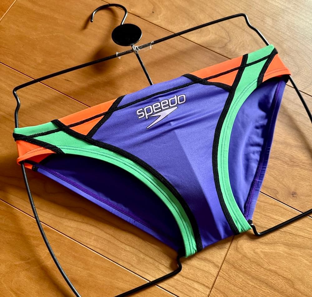 【ほぼ未使用】SPEEDO ショートブーン パープル　エヴァ M 光沢 競パン
