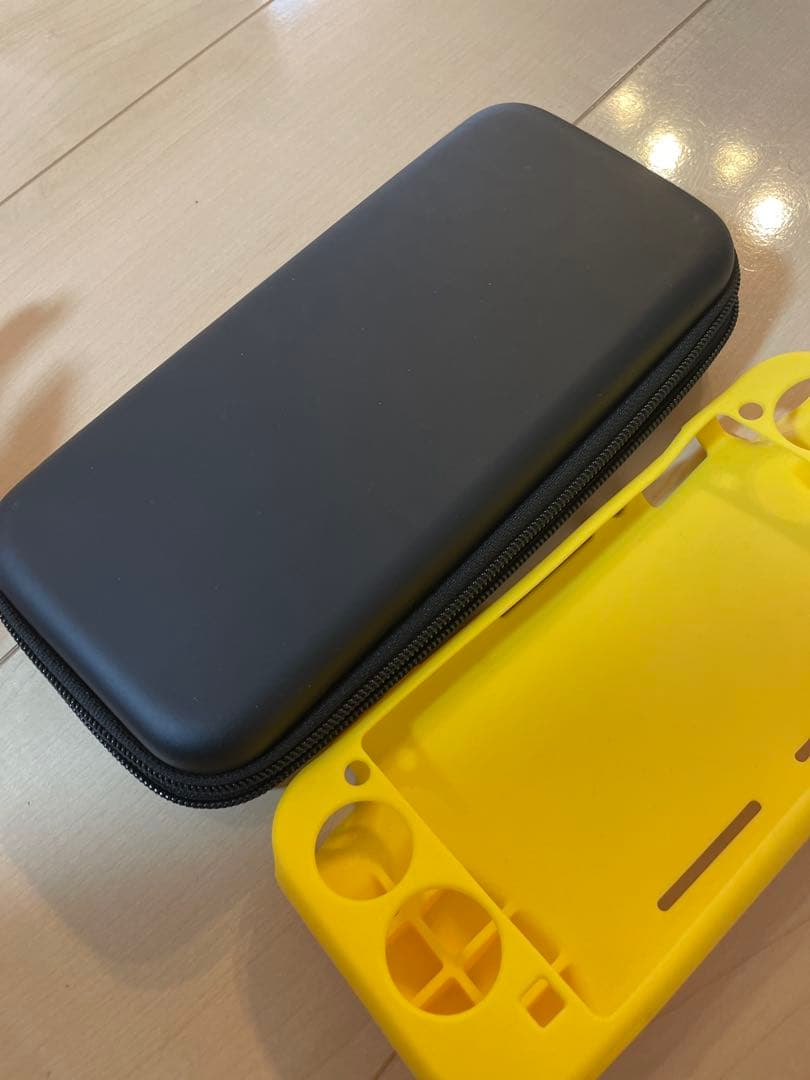 Nintendo Switch Lite グレー本体 ゲーム2本カバーケース付き