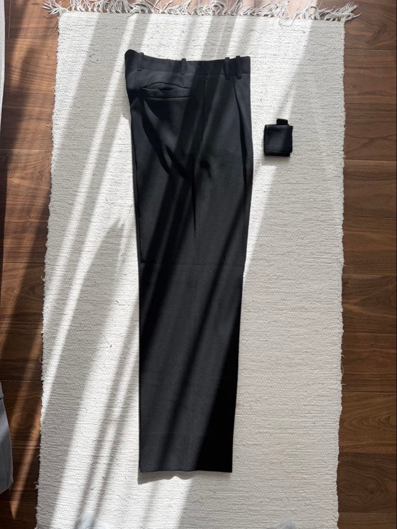 Giorgio Armani ブラックスラックス 46