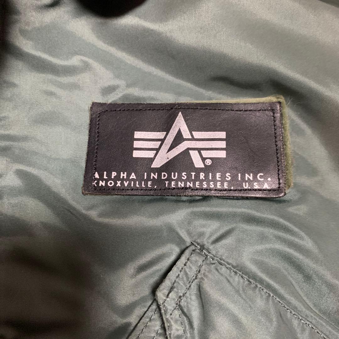 Alpha Industries MA-1 フライトジャケット