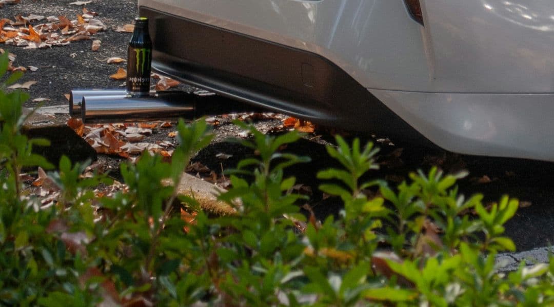 50プリウス 左2本出しマフラー