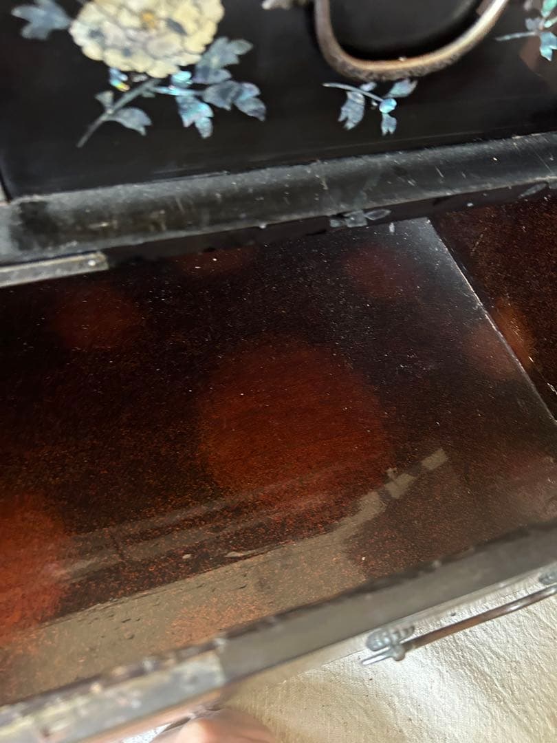 ①螺鈿細工　箪笥　アンティーク　難あり