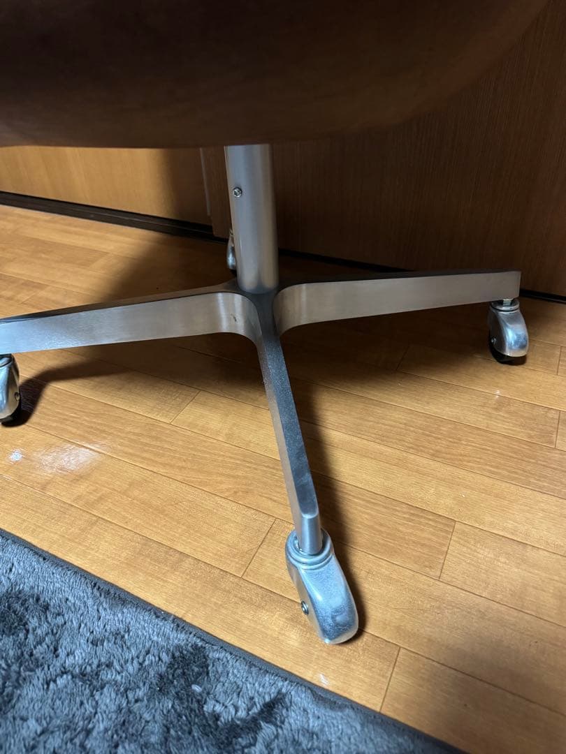 太郎　SWITCH cosmic コスミックチェア