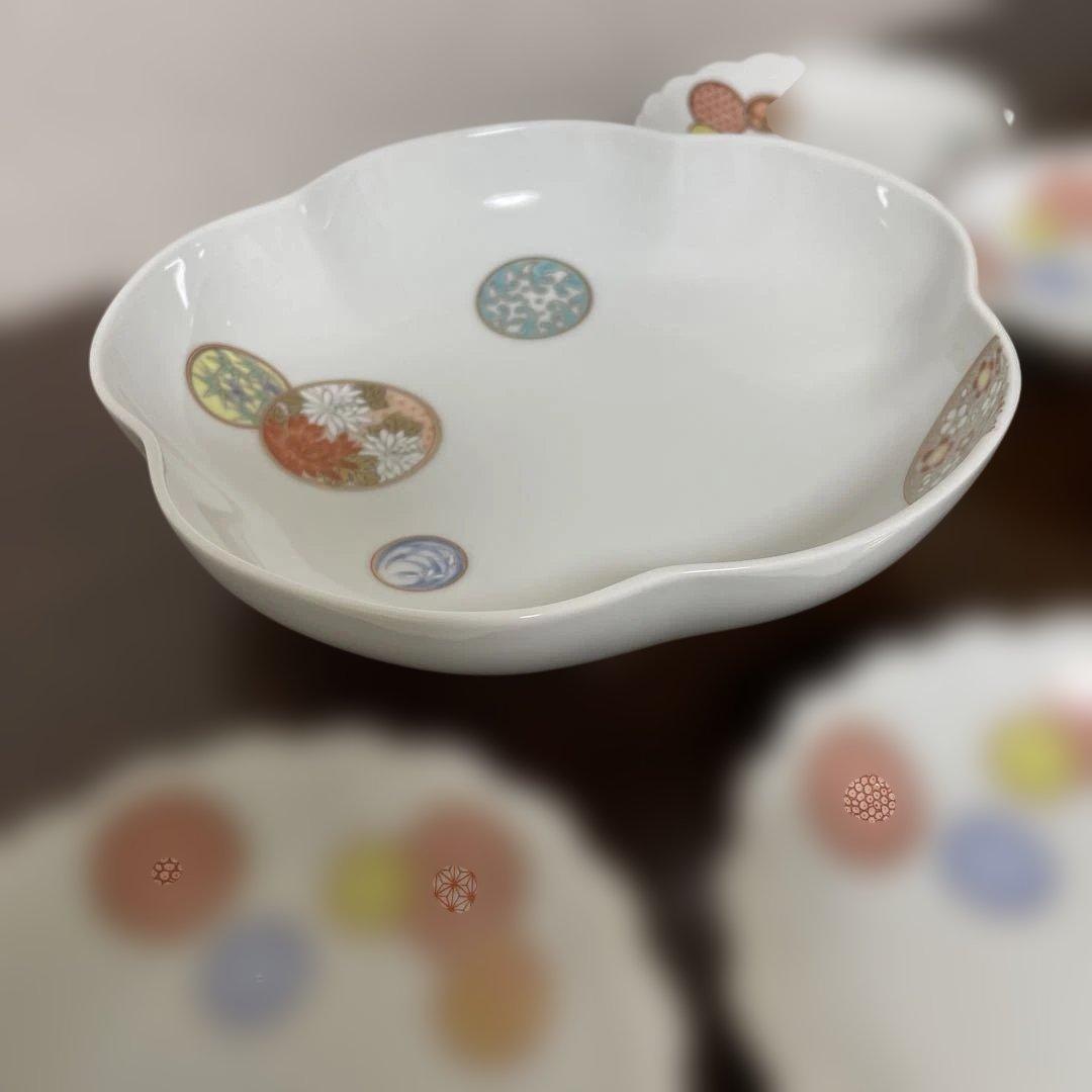 深川製磁　宮内庁御用達　寿赤絵　梅型6号　寿赤絵　手まり小皿