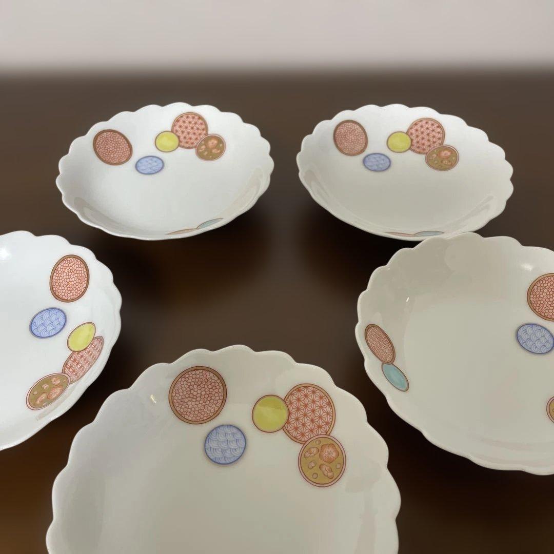 深川製磁　宮内庁御用達　寿赤絵　梅型6号　寿赤絵　手まり小皿