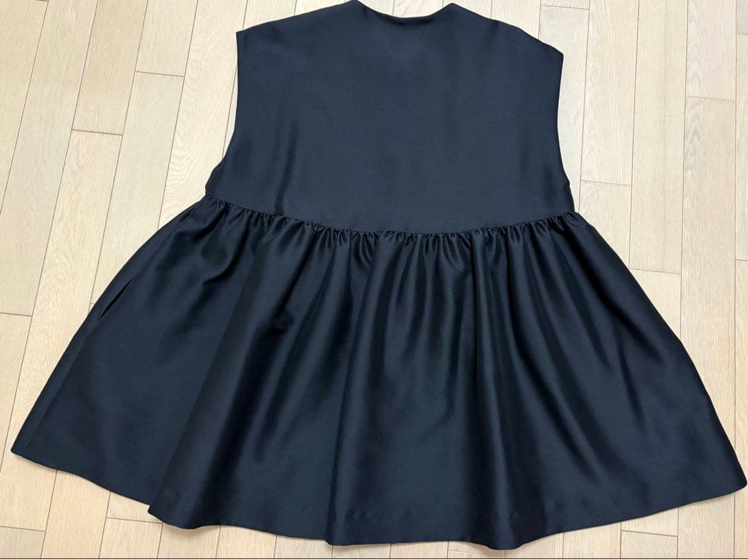 超美品　ビアズリー　ペブラム　ギャザージレ ブラック　セレモニー