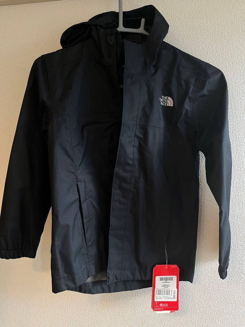 新品タグ付き　ノースフェイス　マウンテンジャケット　130 ナイロン