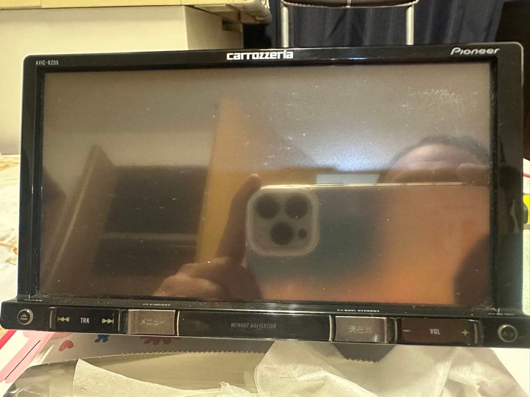 carrozzeria AVIC-RZ09カーナビ