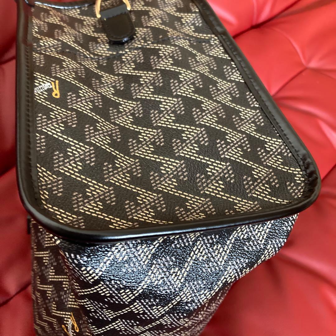 Resurrection ラニウス スクエア ミニ