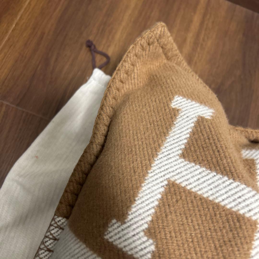 HERMESエルメスアヴァロン　クッションGM キャメル　2個セット