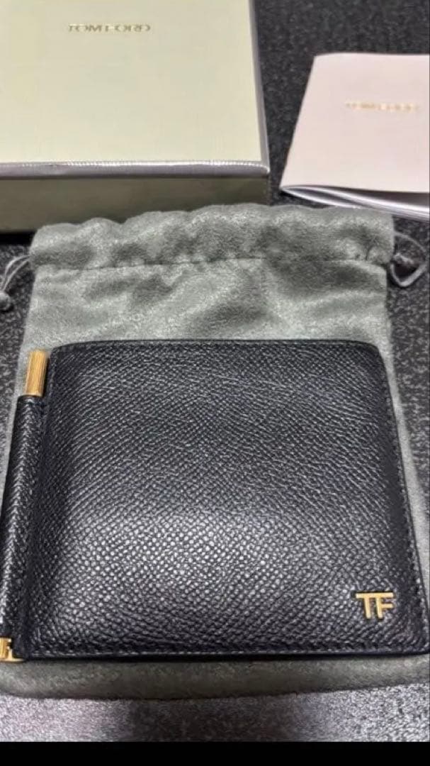 TOM FORD ブラック レザー マネークリップ