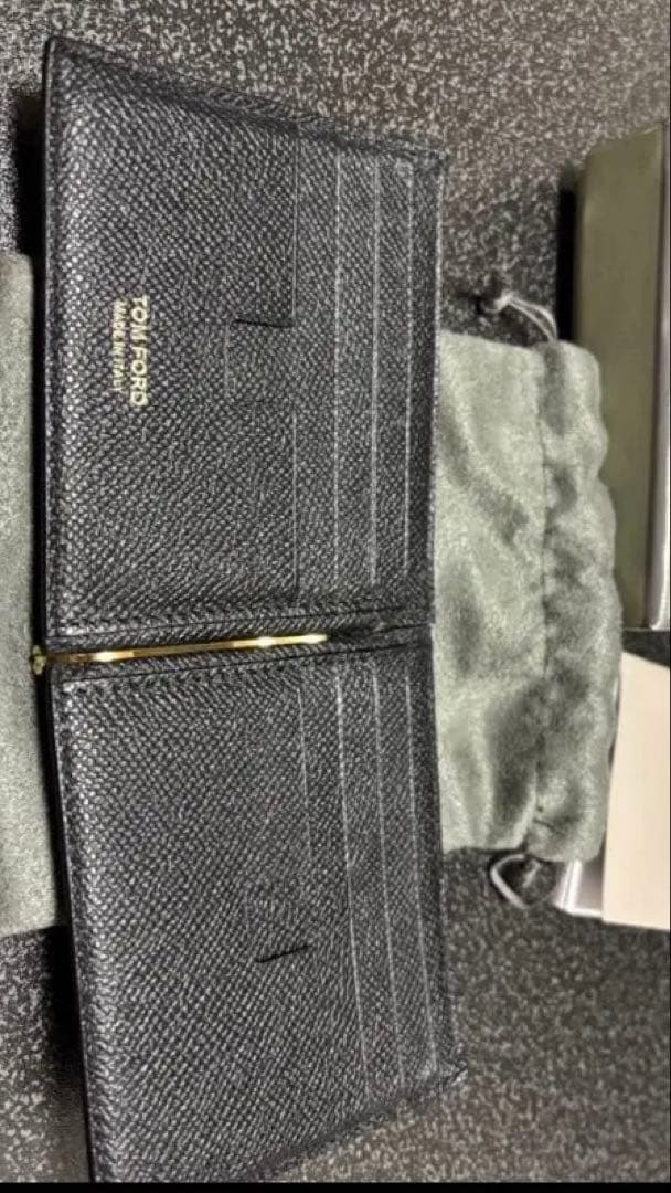 TOM FORD ブラック レザー マネークリップ