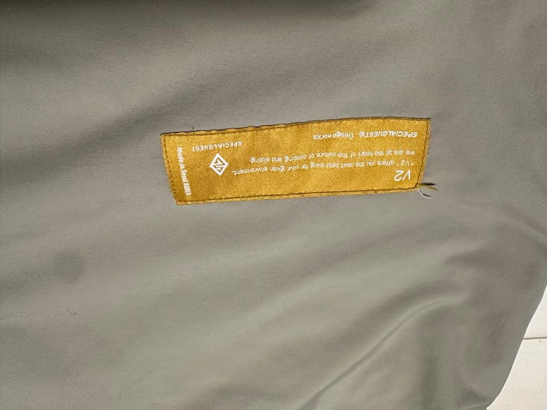 SPECIALGUEST スペシャルゲスト　ウェア　Mサイズ