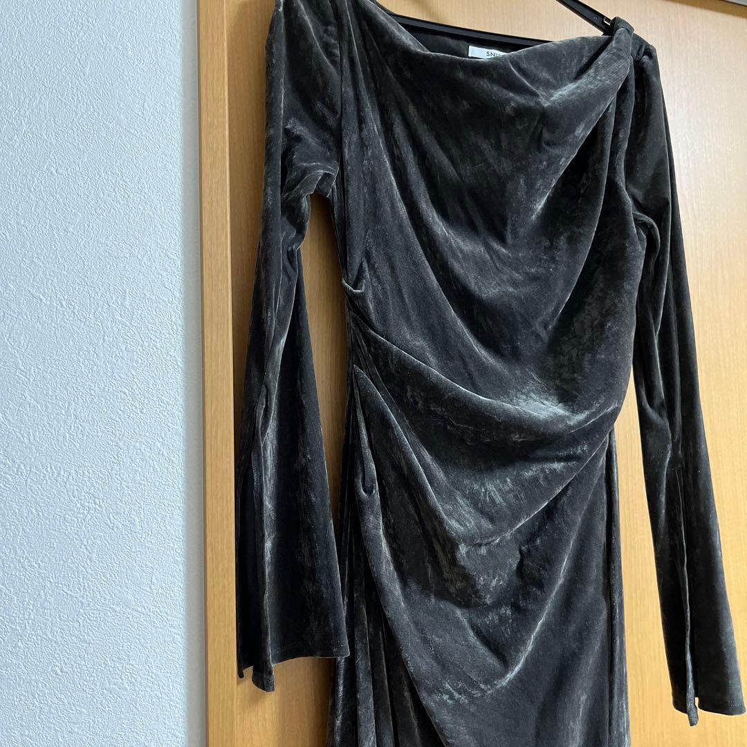 スナイデル　フロッキーベロアドレープドレス