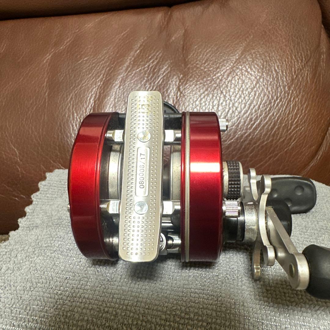 Abu Garcia アンバサダー　4600C 右ハンドル