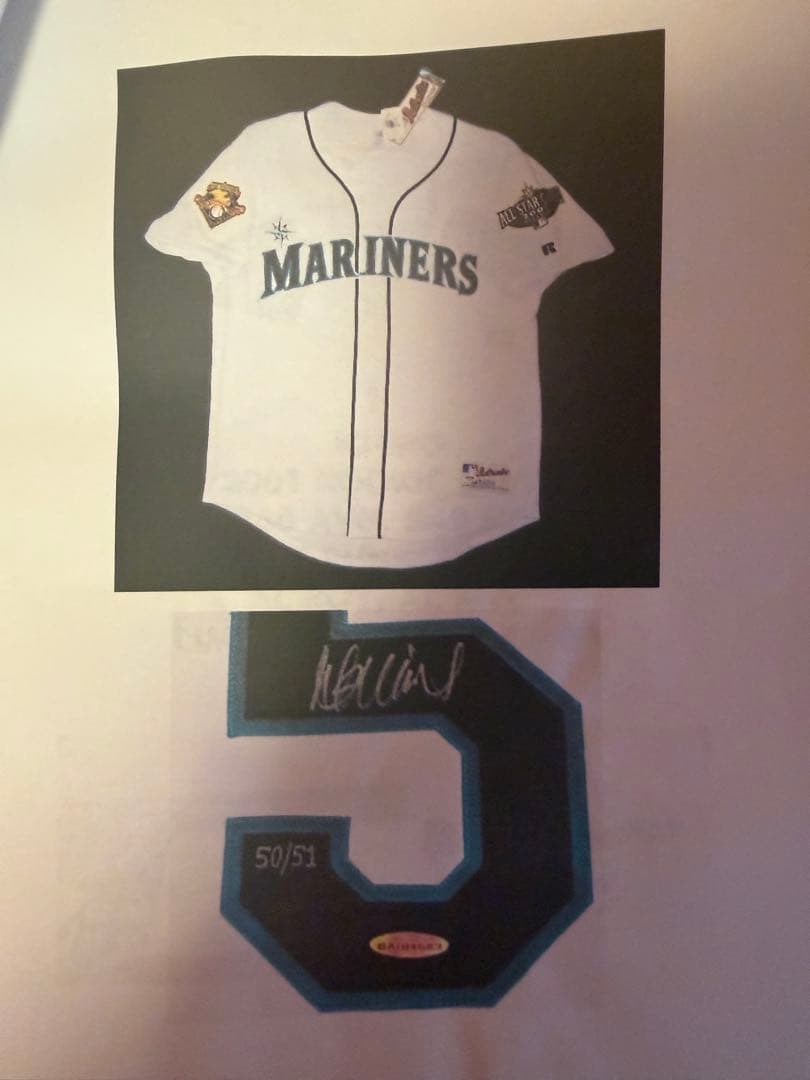 イチロー限定51枚直筆サイン入2001年新人賞 MVPホームジャージ#50/51