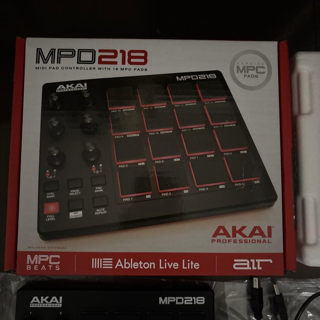DTM・DAW Akai MPD218