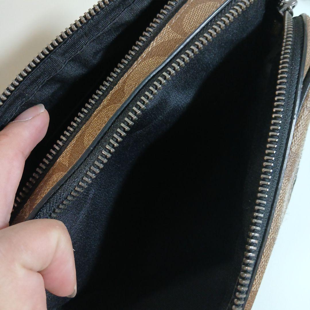 COACH ダブルジッパー バッグ　シグネチャー