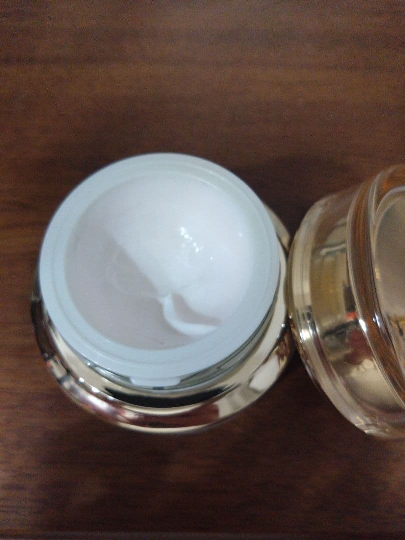 最終価格☆クレ・ド・ポーボーテ　クレームプロテクトゥリスR（ジュール）50g