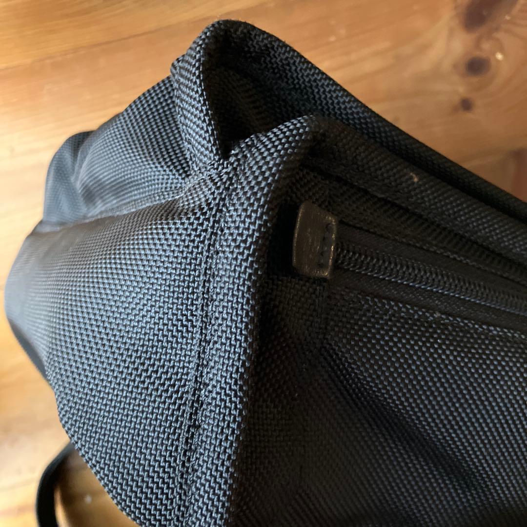 【美品】TUMI ショルダーバッグ