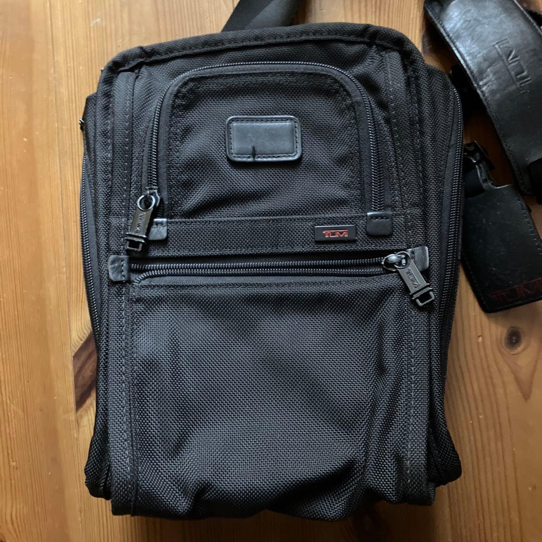 【美品】TUMI ショルダーバッグ