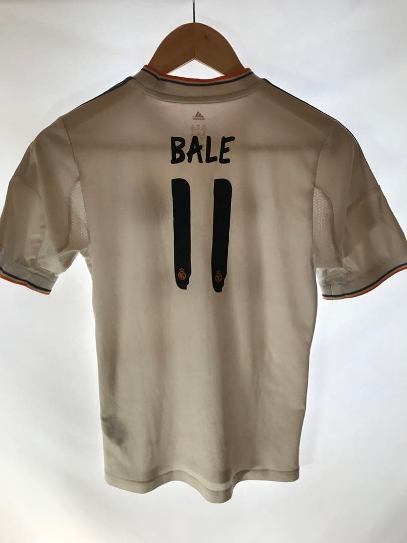 正規品adidasレアル・マドリード「11」ガレス・ベイル半袖150ユニフォーム
