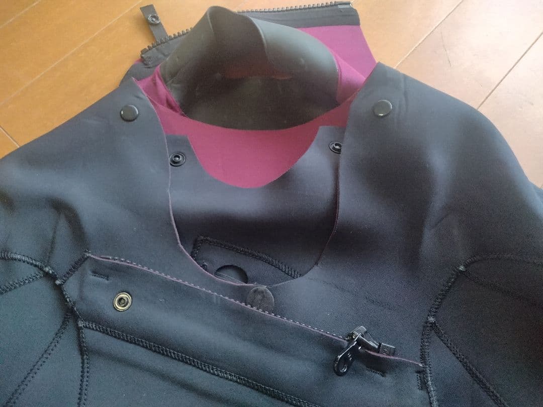 クイッシルバー　QUIKSILVER 3/2mmジャージフルスーツ