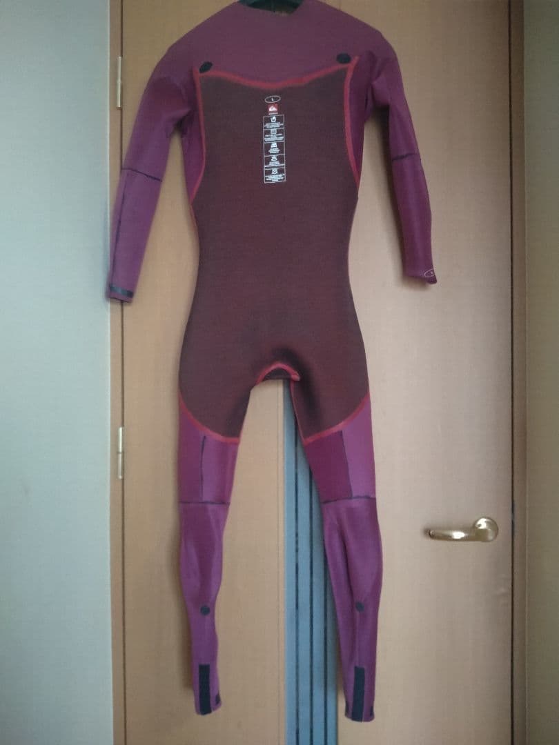 クイッシルバー　QUIKSILVER 3/2mmジャージフルスーツ