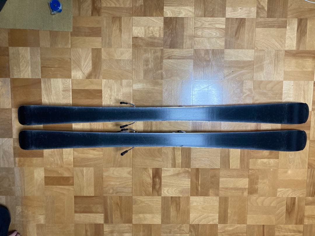 Rossignol HERO スキー板