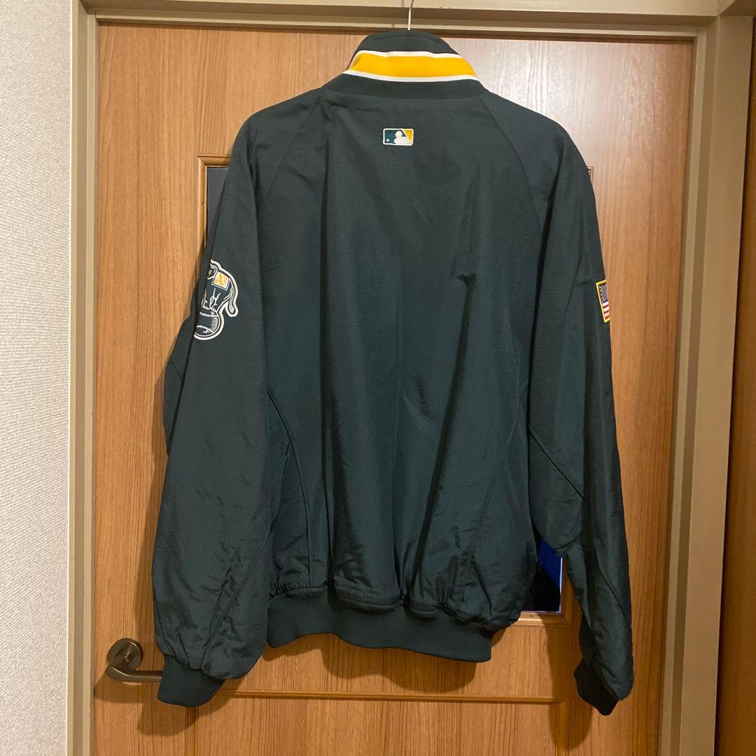 【10%割可】新品アスレチックススタジアムジャンパーダークグリーン系39960円