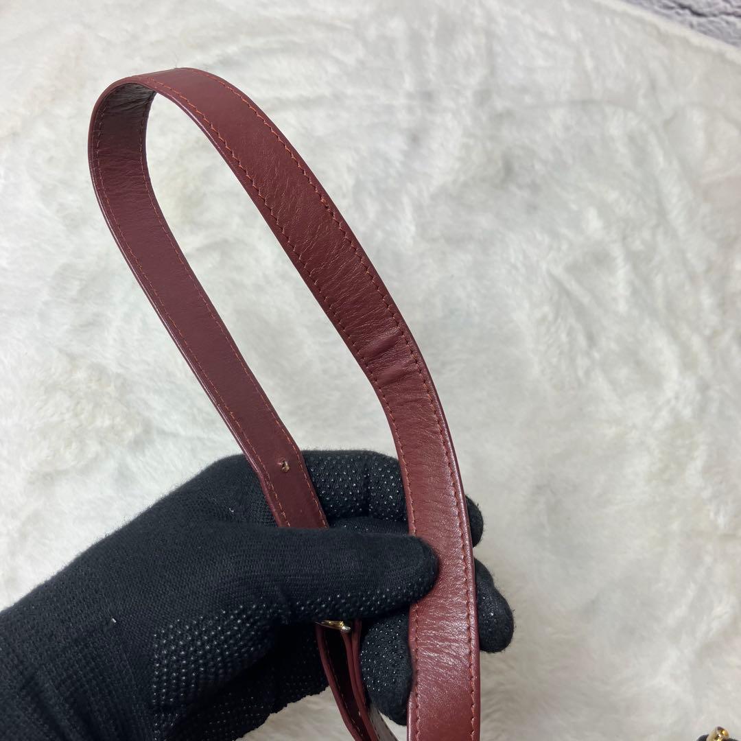 カルティエ✨マストライン 本革 レザー 斜め掛け ショルダーバッグ