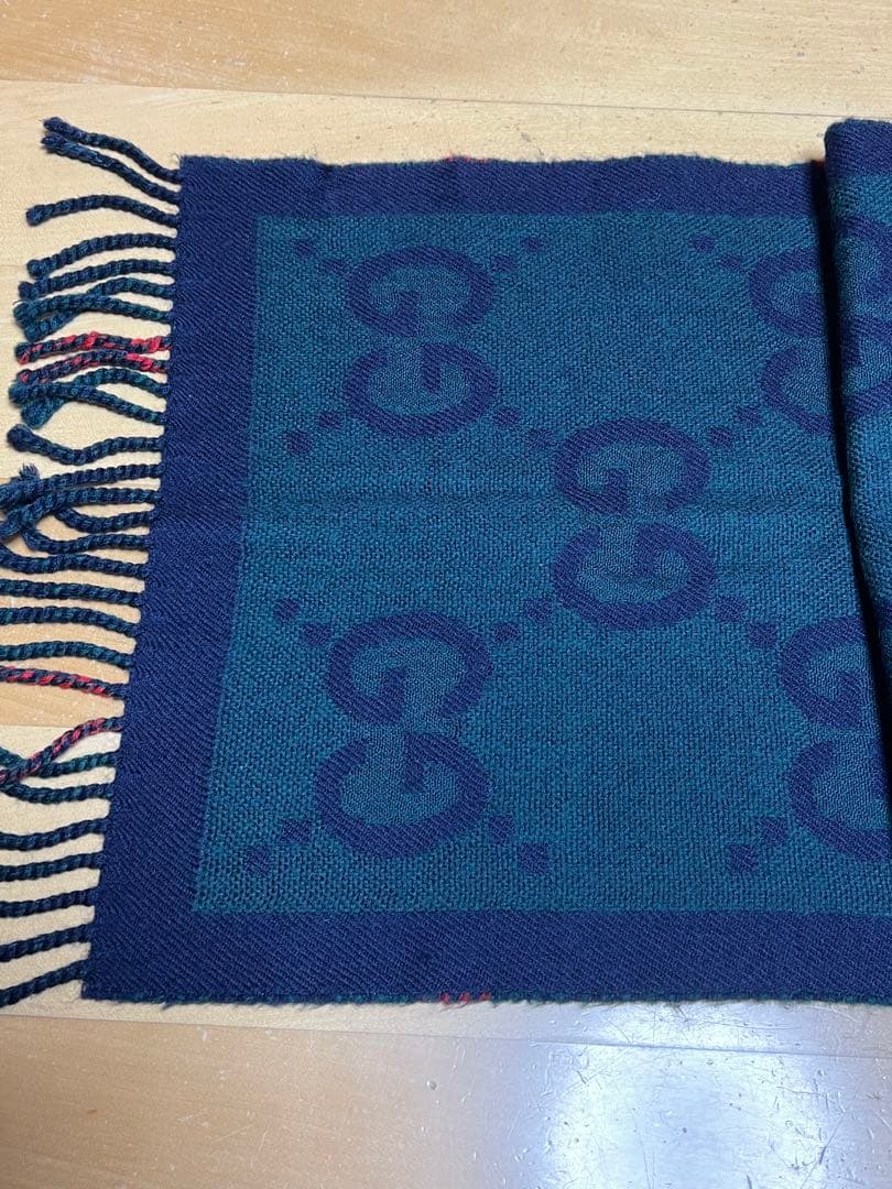 グッチ レディースマフラー