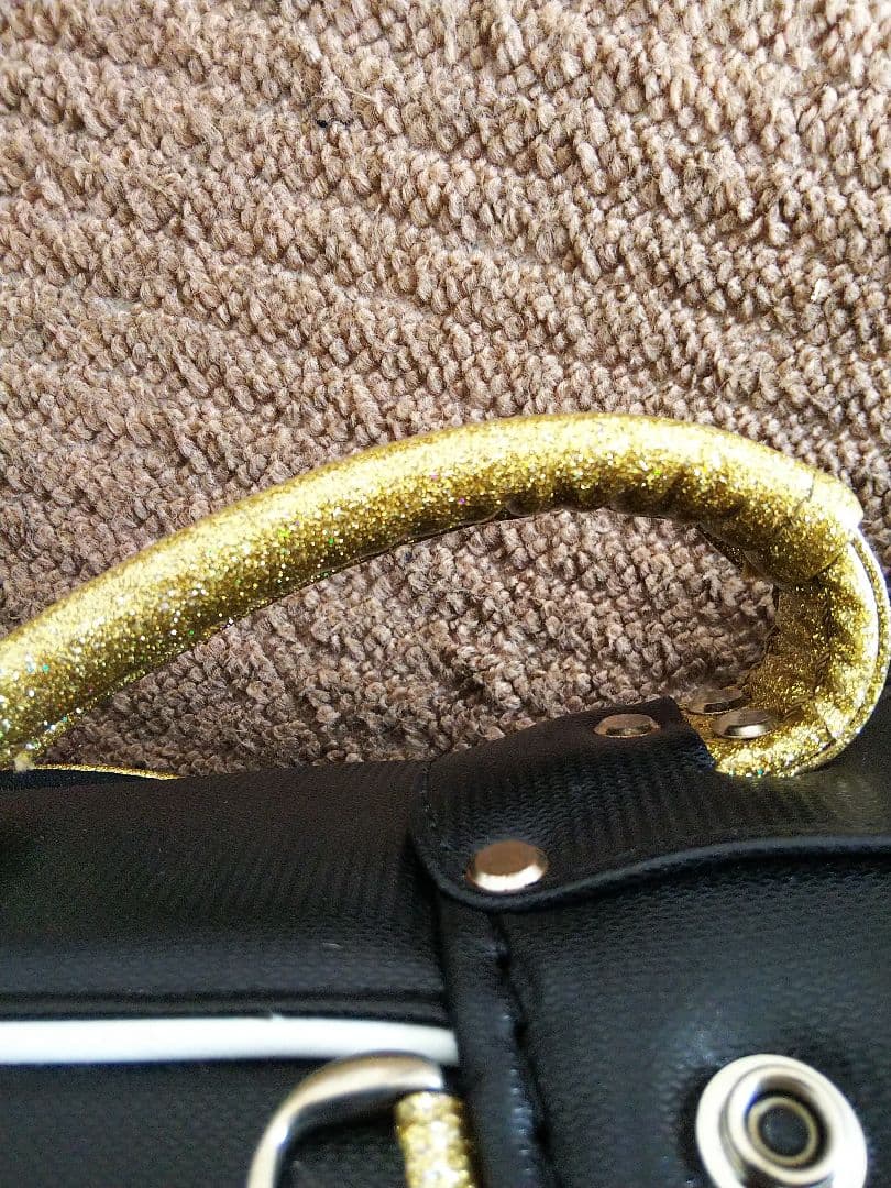 ルコック　レディース 黒と金文字のゴルフバック、黒