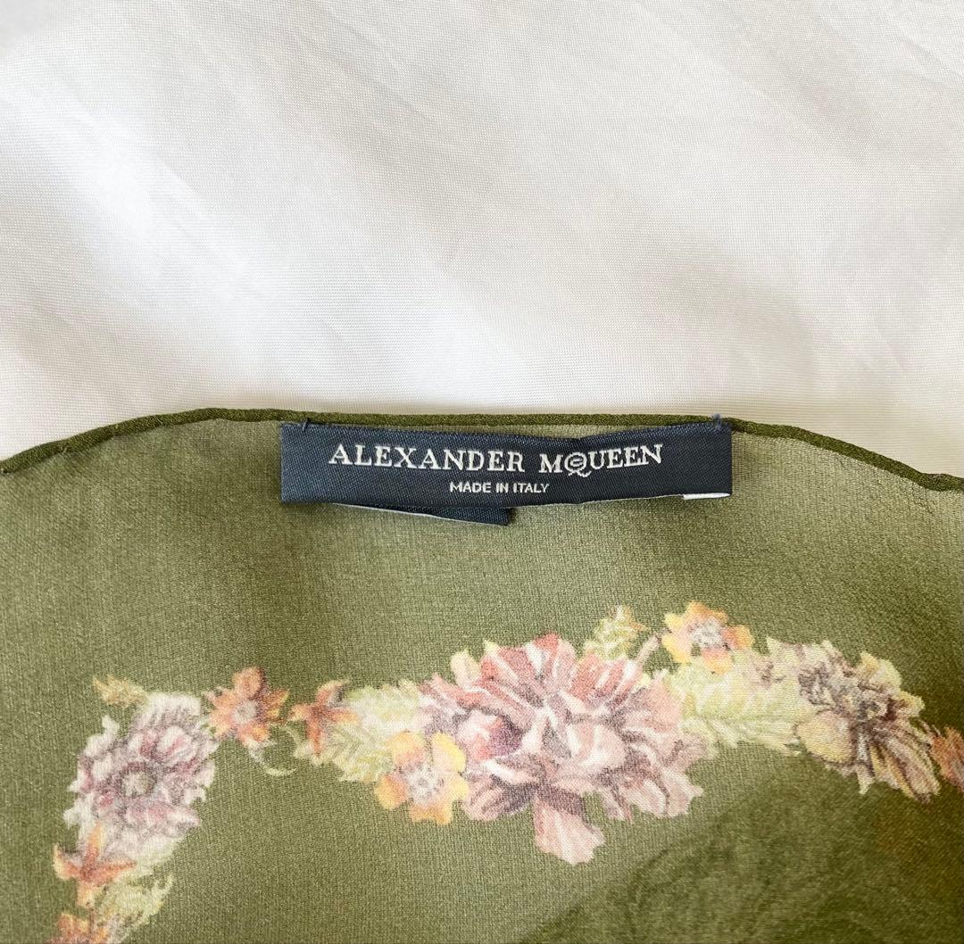 ほぼ未使用　希少　アレキサンダーマックイーン　スカーフ　シルク　スカル　フラワー