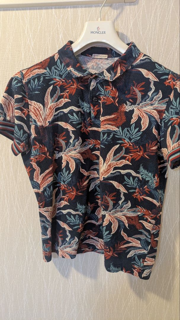 ✨本日限定‼️モンクレール ポロシャツ メンズ Mサイズ ネイビー ワッペン