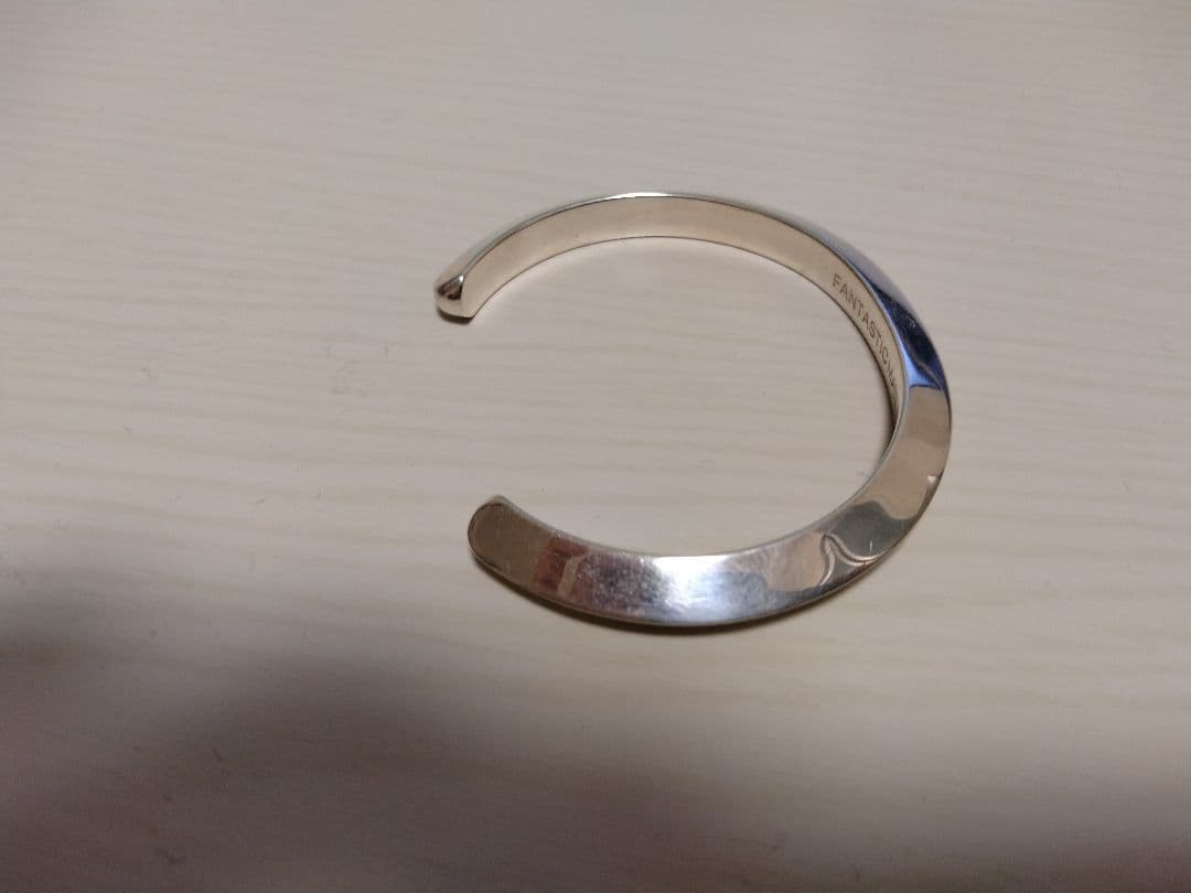美品 ファンタスティックマン バングル 119