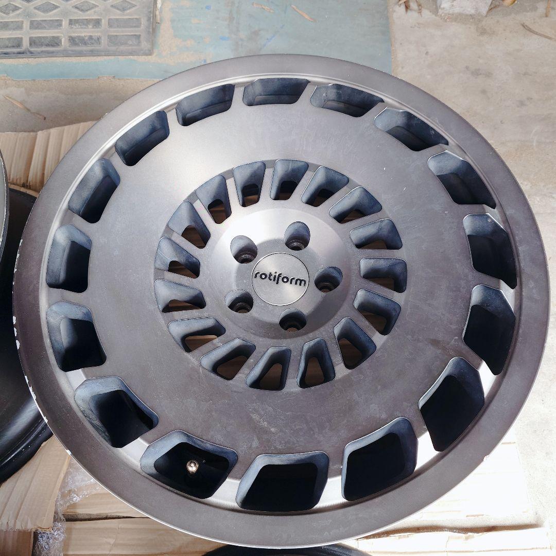 廃盤 rotiform MONOBLOCK CCV ロティフォーム 18インチ