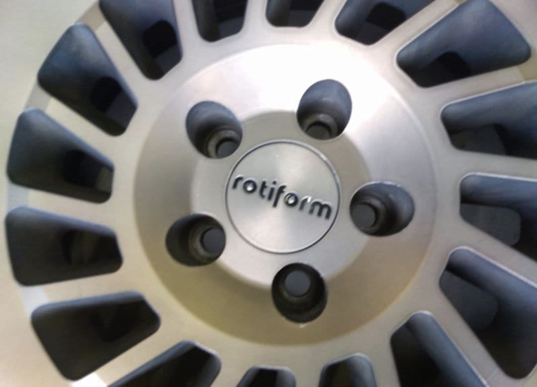 廃盤 rotiform MONOBLOCK CCV ロティフォーム 18インチ