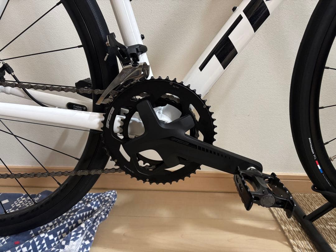 自転車本体 trek domane al3 52