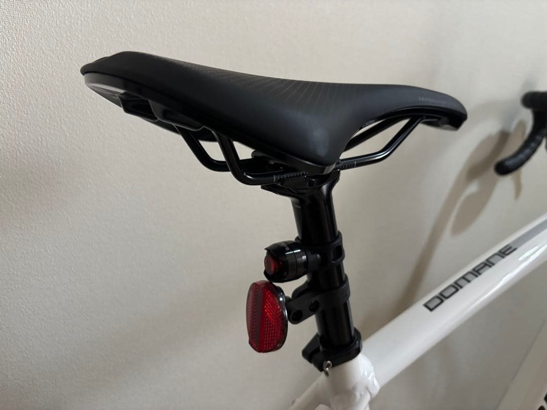 自転車本体 trek domane al3 52