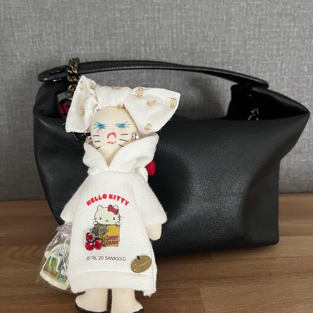 Demodee デモデ　サンリオコラボ　キティちゃん　未使用