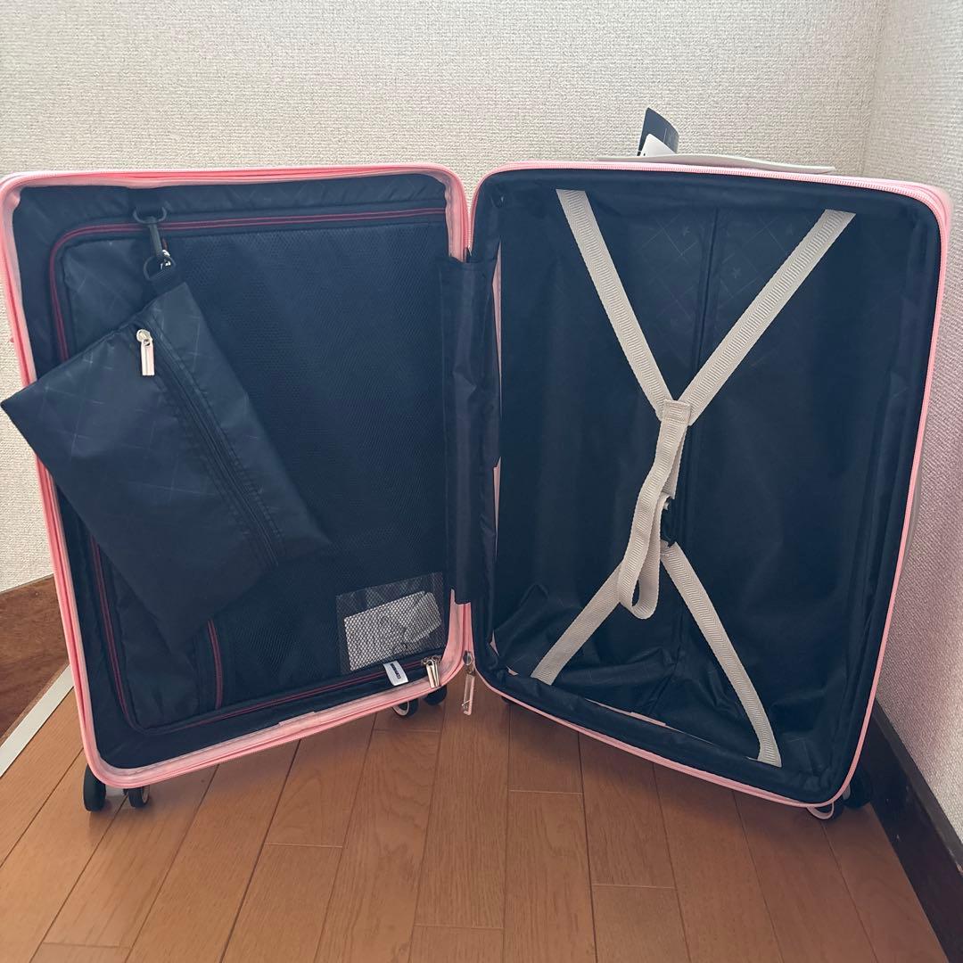 CONVERSE ピンク キャリーケース マリークヮント枕付き