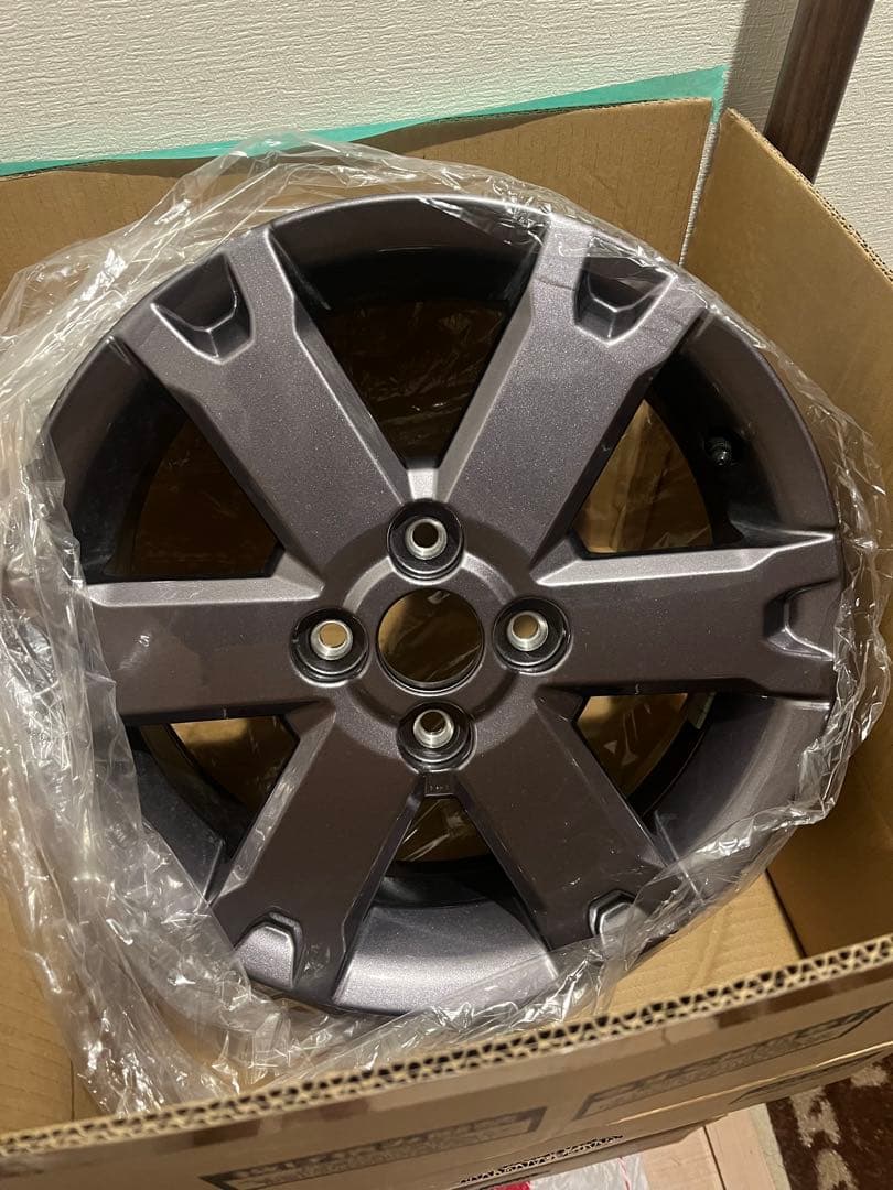 4本セット　タフト純正ホイール